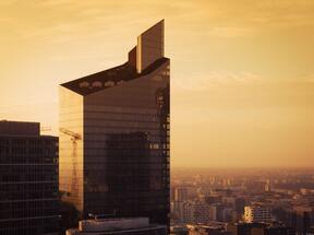 Skyliner II Osiąga Najwyższy Poziom Certyfikacji BREEAM: Nowa Ikona Zrównoważonej Architektury w Warszawie