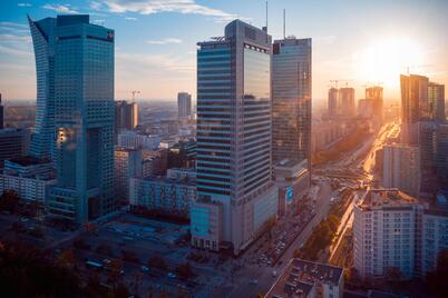 Industrial Bank of Korea wynajmuje prestiżową powierzchnię biurową w Warsaw Financial Center