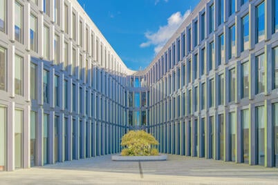 Olimpia Nova: Redefiniowanie Nowoczesnej Przestrzeni Biurowej w Łodzi