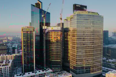 Mindspace Zapewnia Prestiżową Powierzchnię Biurową w Skylinerze II: Znaczący Impuls dla Warszawskiego Rynku Elastycznych Biur