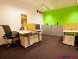 Biura do wynajęcia Adaptacyjna przestrzeń do pracy w Regus Skylight Building