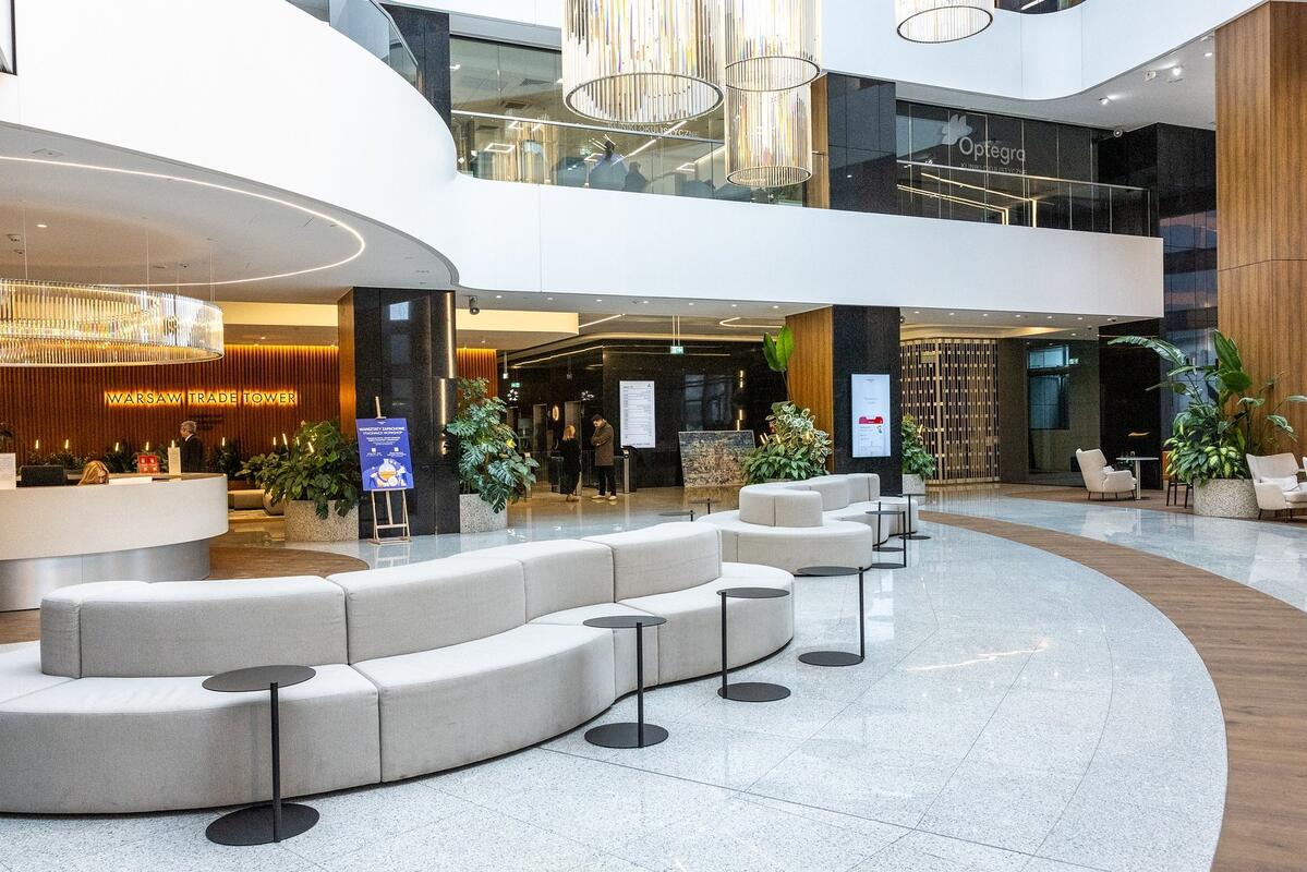 Złoty Standard Korekcji Wzroku w Warsaw Trade Tower – Optegra Otwiera Flagową Klinikę
