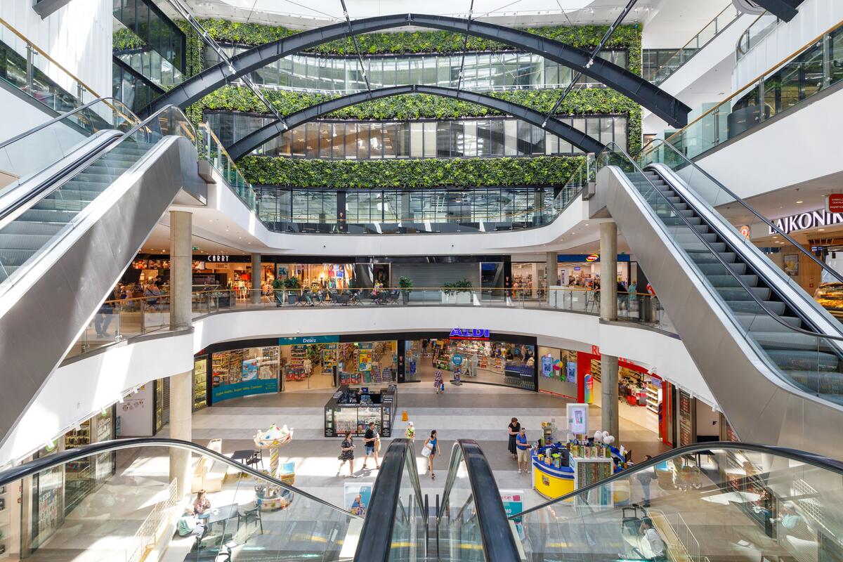 DEALZ zostaje na kolejne 5 lat. Supersam to sprawdzony adres dla firm w centrum Katowic
