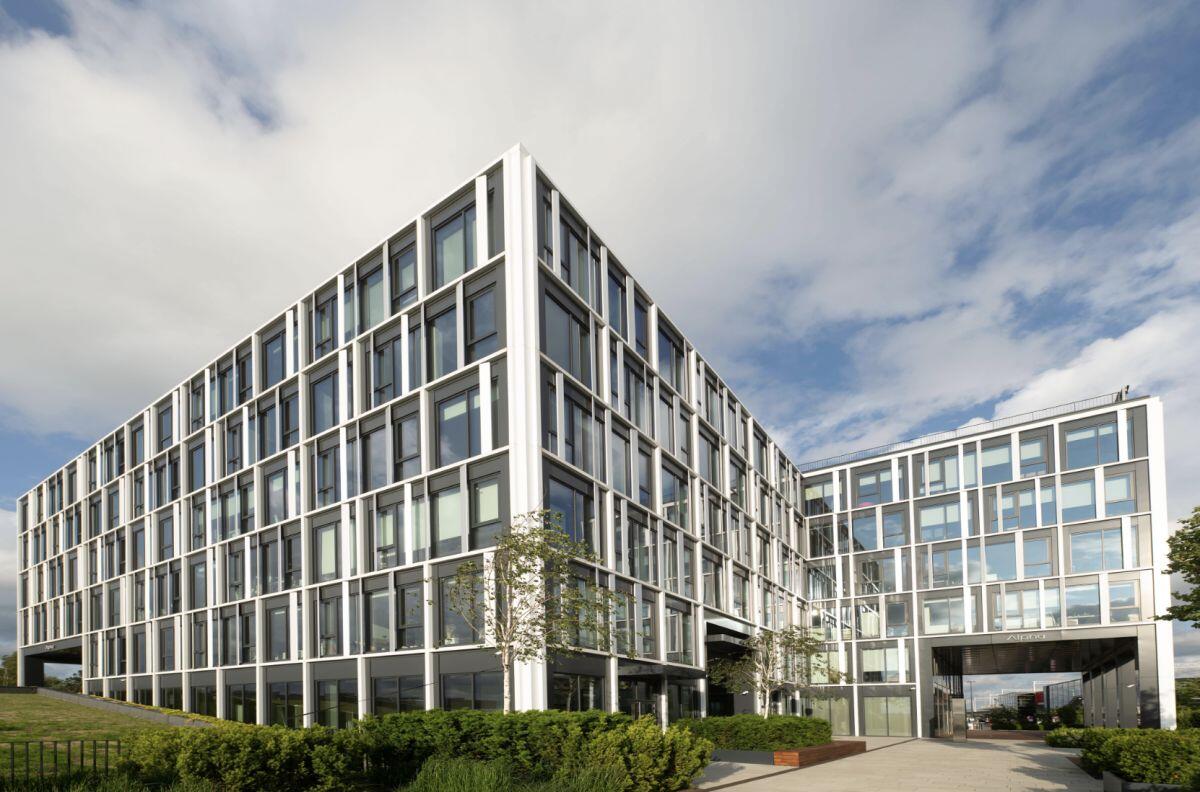 Dekpol wybiera Airport City – Alpha z kompletem najemców