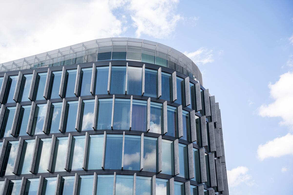 Fortress Logistics Real Estate otwiera nową siedzibę w biurowcu Metropolitan Warszawa