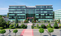 Eximius Park 200