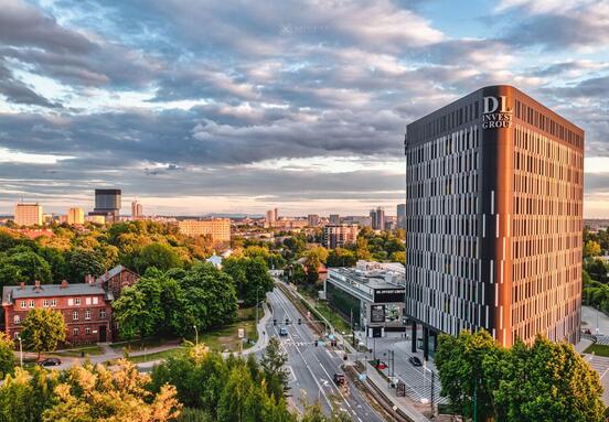 DL TOWER