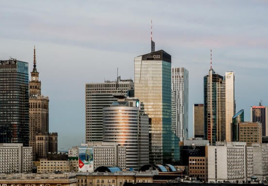 Orlen Synthos Green Energy znacząco rozszerza swoją obecność w Q22 Warszawa: Wzór dla rozwoju biznesu