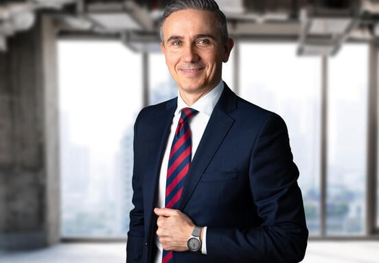 Avison Young wzmacnia zespół biurowy – Krzysztof Szargawiński dołącza do Office Agency