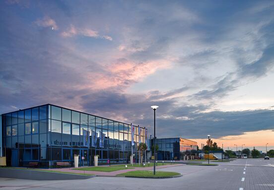 Biuro do wynajęcia 3820 m² - Warszawa