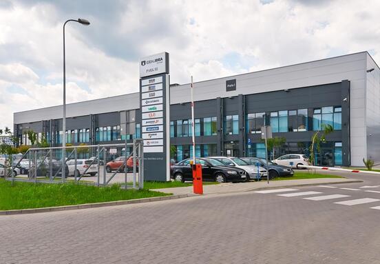 Biuro do wynajęcia 1641 m² - Warszawa