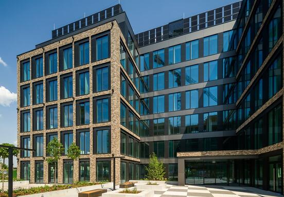 Biuro do wynajęcia 22918 m² - Kraków
